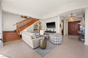 380 10TH Street, Naples, FL 34102 - MLS#226007934