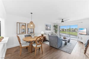 300 Forest Lakes Boulevard, Naples, FL 34105 - MLS#226007945