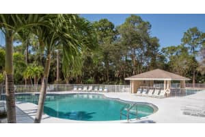 326 Dover Pl J203, Naples