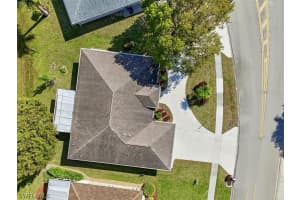 716 Charlemagne Boulevard, Naples, FL 34112 - MLS#226008011