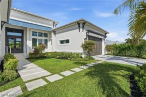 1159 Cypress Woods Drive, Naples, FL 34103 - MLS#226008015