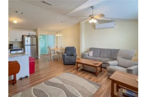 123 Cortez Way, Fort Myers Beach, FL 33931 - MLS#226008016