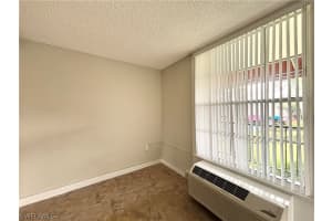 2555 9th Street, Naples, FL 34103 - MLS#226008037