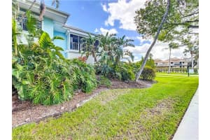 1065 8th Street, Naples, FL 34102 - MLS#226008052