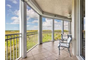 1001 Arbor Lake Dr 707, Naples