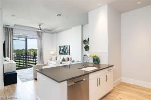 101 8th Street, Naples, FL 34102 - MLS#226008184