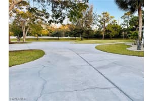 3960 1st Avenue, Naples, FL 34119 - MLS#226008191