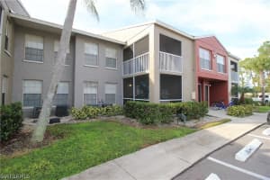 194 Santa Clara Dr 194, Naples