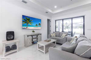 1005 9th Terrace, Cape Coral, FL 33909 - MLS#226008258