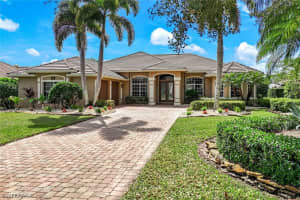 4568 Merganser Court, Naples, FL 34119 - MLS#226008259