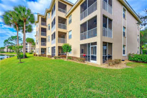 3790 Sawgrass Way 3221, Naples