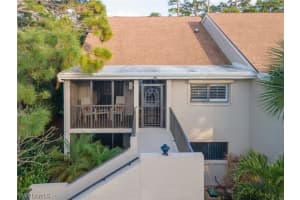 15470 Cedarwood Lane, Naples, FL 34110 - MLS#226008285