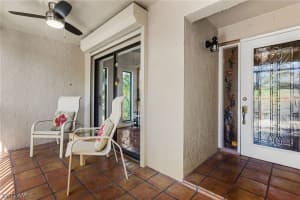 15470 Cedarwood Lane, Naples, FL 34110 - MLS#226008285