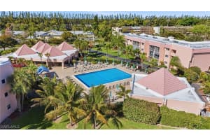 300 Forest Lakes Boulevard, Naples, FL 34105 - MLS#226008300