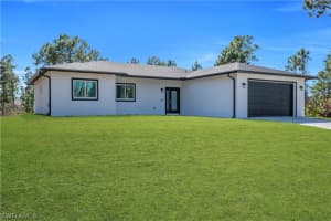 828 Genoa Avenue, Lehigh Acres, FL 33974 - MLS#226008311