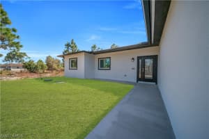 828 Genoa Avenue, Lehigh Acres, FL 33974 - MLS#226008311