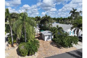 5958 Brightwood Drive, Fort Myers, FL 33905 - MLS#226008324