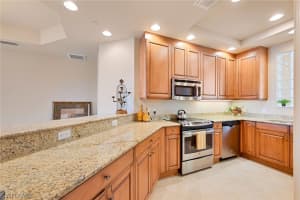 580 El Camino Real 3705, Naples, FL 34119 - MLS#226008328