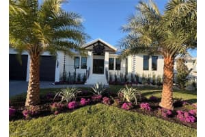 2393 Longboat Drive, Naples, FL 34104 - MLS#226008334