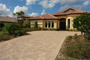 10142 Avalon Lake Cir, Fort Myers