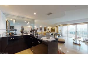 17555 COLLINS Avenue, Sunny Isles Beach, FL 33160 - MLS#226008342