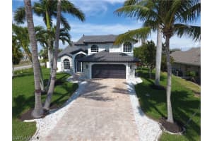 1927 31st Terrace, Cape Coral, FL 33914 - MLS#226008350