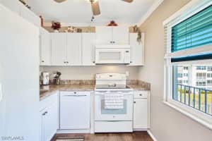 1580 Pine Valley Drive, Fort Myers, FL 33907 - MLS#226008385