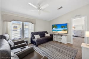 10390 Wales Loop, Bonita Springs, FL 34135 - MLS#226008390