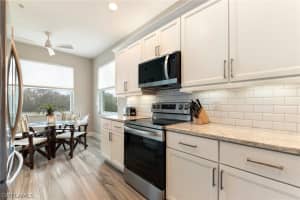 9450 Highland Woods Boulevard, Bonita Springs, FL 34135 - MLS#226008434