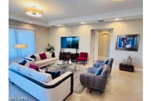 2547 Marquesa Royale Lane, Naples, FL 34109 - MLS#226008454