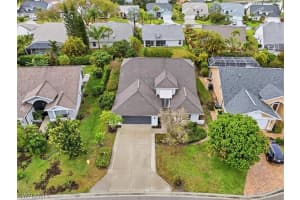 727 Warwick Place, Naples, FL 34104 Sold 04/07/26