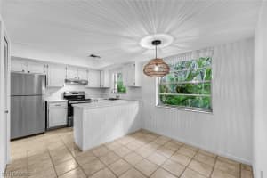 3200 Binnacle Drive, Naples, FL 34103 - MLS#226008494