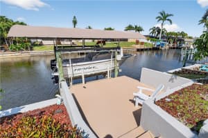 1305 29th Terrace, Cape Coral, FL 33904 - MLS#226008500