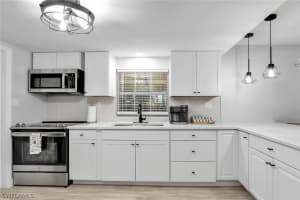 2780 Weeks Avenue, Naples, FL 34112 - MLS#226008528