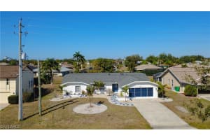 2183 Rio De Janeiro Avenue, Punta Gorda, FL 33983 - MLS#226008547