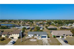 2183 Rio De Janeiro Avenue, Punta Gorda, FL 33983 - MLS#226008547