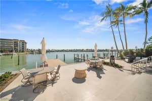 2850 Gulf Shore Boulevard, Naples, FL 34103 - MLS#226008551
