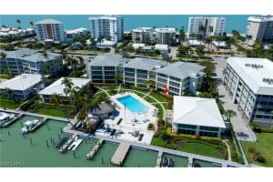 2850 Gulf Shore Boulevard, Naples, FL 34103 - MLS#226008551