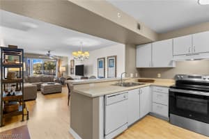 8274 Key Royal Circle, Naples, FL 34119 - MLS#226008568