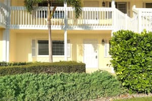 4629 Bayshore Drive, Naples, FL 34112 - MLS#226008574