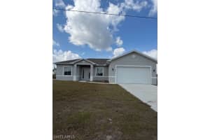 1923 Richmond Avenue, Lehigh Acres, FL 33972 - MLS#226008587