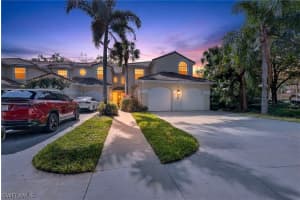 74 Silver Oaks Cir 9-103, Naples