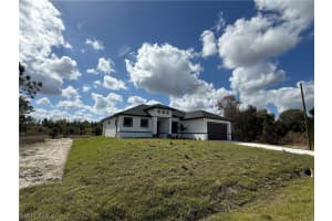 904 Asher Street, Lehigh Acres, FL 33974 - MLS#226008596