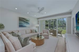 725 LUISA Lane, Naples, FL 34104 - MLS#226008621