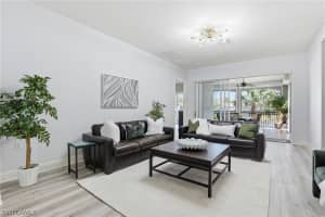 9270 CAMPANILE Circle, Naples, FL 34114 - MLS#226008624