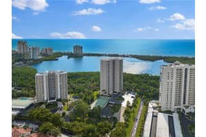 5555 Heron Point Drive, Naples, FL 34108 - MLS#226008629