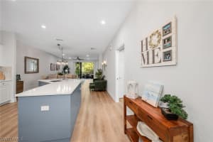 4843 Hampshire Court, Naples, FL 34112 - MLS#226008652