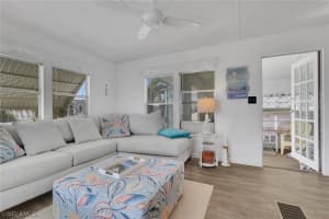 143 Moorhead Manor, Naples, FL 34112 - MLS#226008682