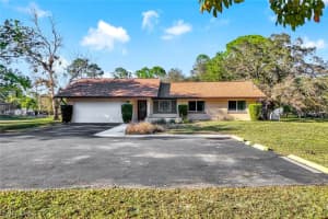 2805 Golden Gate Boulevard, Naples, FL 34120 - MLS#226008692