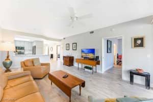 651 Wiggins Lake Drive, Naples, FL 34110 - MLS#226008721